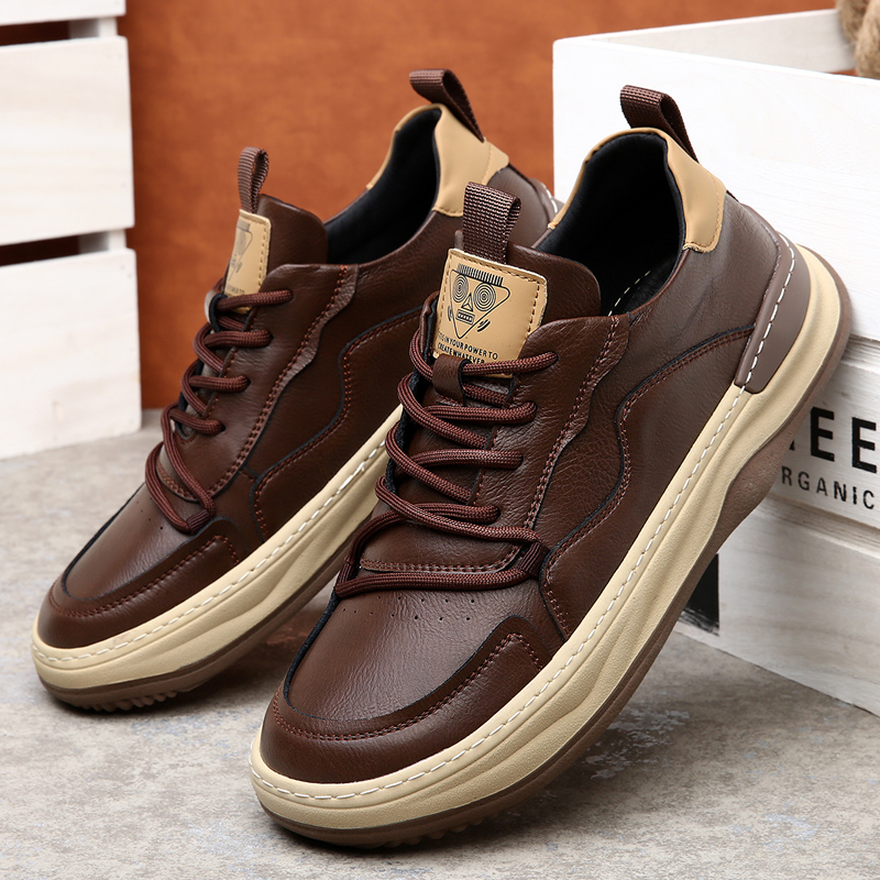 Vienna Leather Sneakers