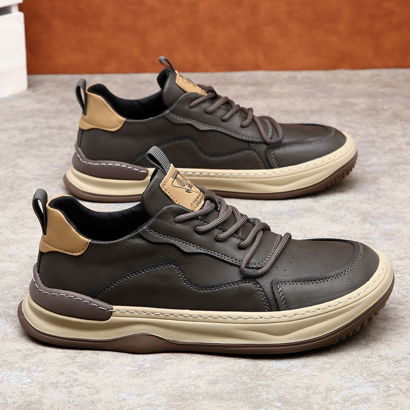 Vienna Leather Sneakers